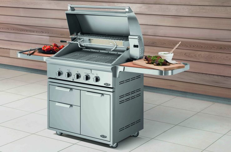 fisher paykel grill with food on side shelves